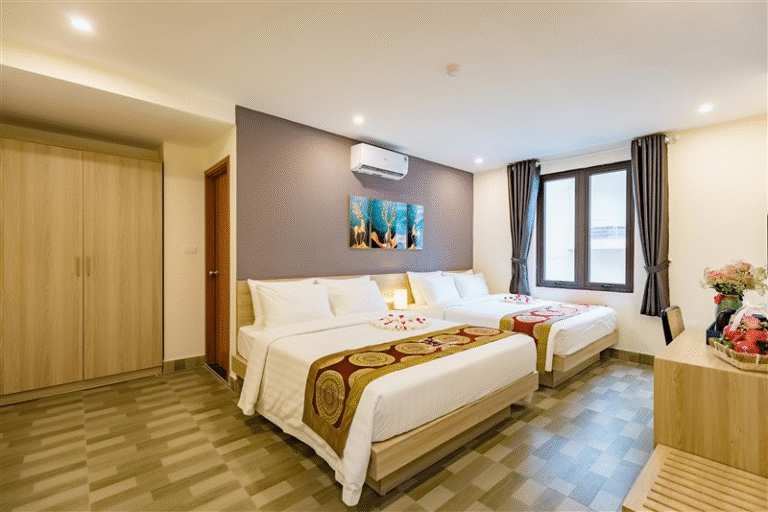 Grand Family Room